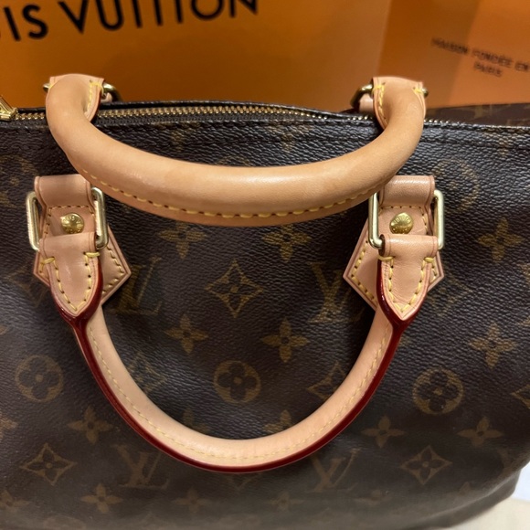 Everything pictured included - Picture 2 of 11